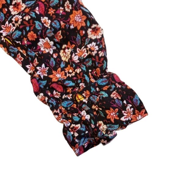 🛍️Girls Long Sleeve Foral & Black Romper - Picture 2 of 3